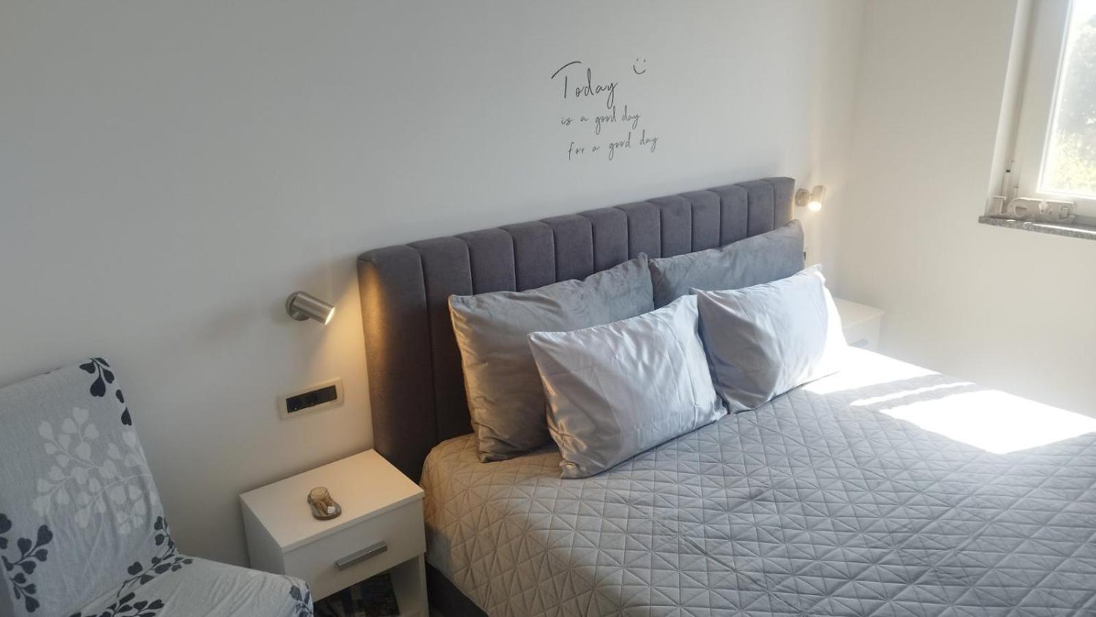 Crystal Apartment อูมัค ภายนอก รูปภาพ