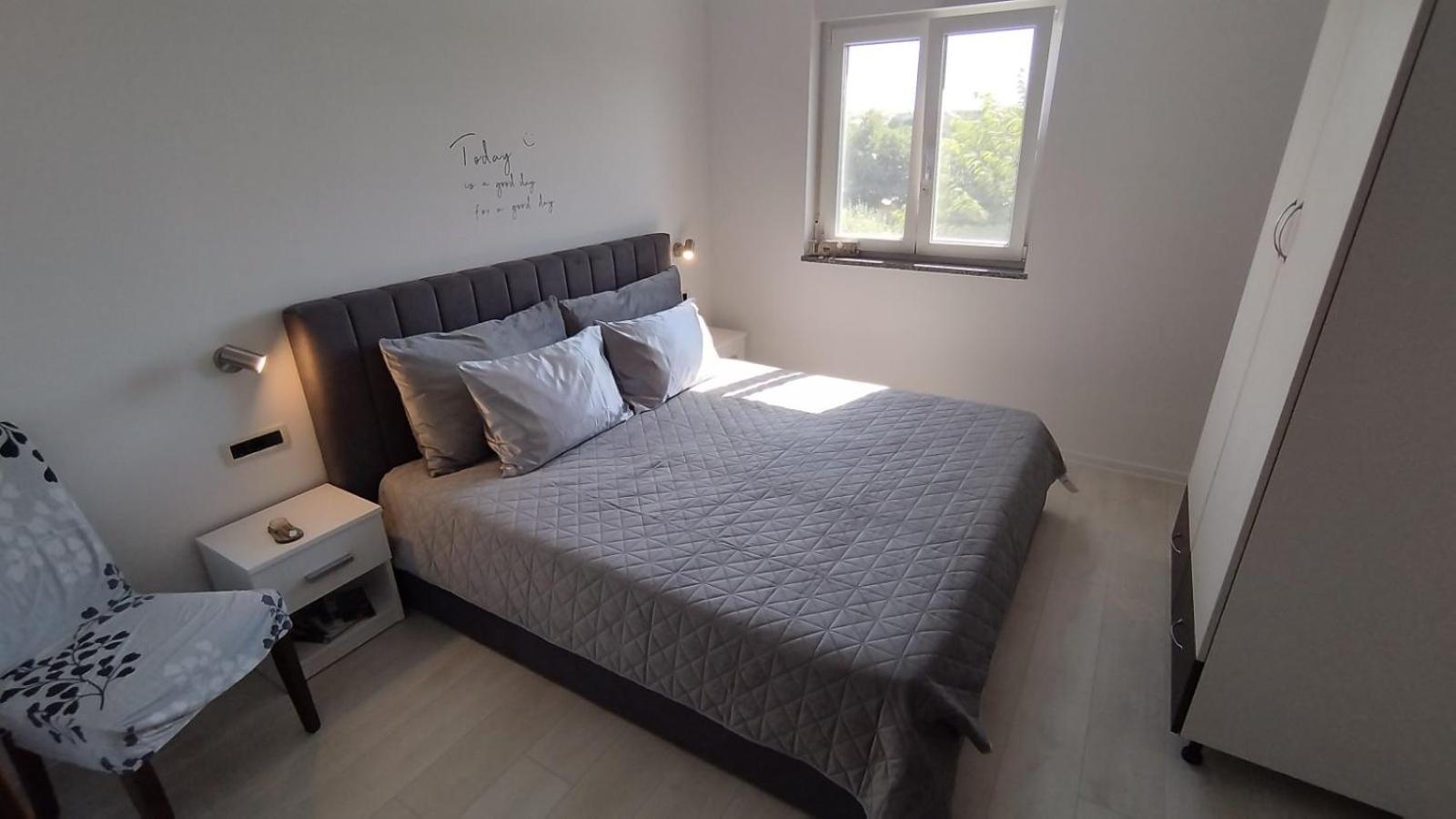 Crystal Apartment อูมัค ภายนอก รูปภาพ