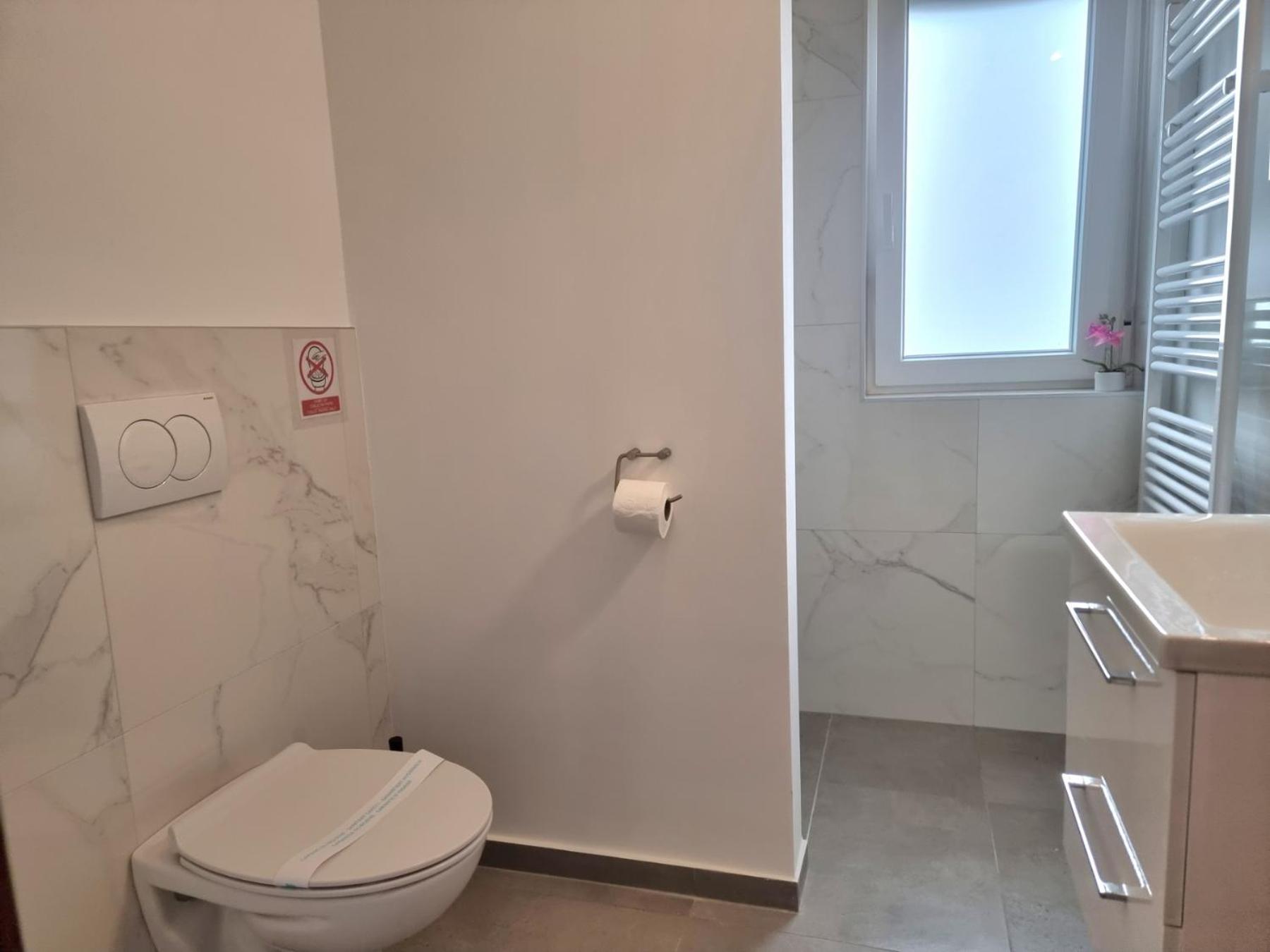 Crystal Apartment อูมัค ภายนอก รูปภาพ